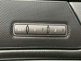 【運転席ポジションメモリー付パワーシート】ワンタッチで記憶させていたシートの前後・リクライニングはもちろんシートリフターも備えます☆快適なドライブをお楽しみ下さい♪