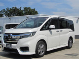 令和3年式 e:HEVスパーダG・EXホンダセンシングになります! 車体色はプラチナホワイトパール色です! ホンダカーズ東京中央 善福寺店 03-6913-7511