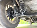 お車を安心してお乗りいただく為には、足回りの定期点検が欠かせません。サービスサポート(有償保証)では無料点検もご提供しており、安心のカーライフをお過ごしいただけるサポート体制が整っています。