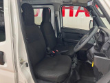 運転席広々