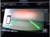 見やすいバックカメラ映像