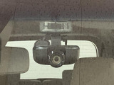 【ドラレコ】自動車に搭載して走行中の状況を映像で録画します。ナビで映像確認が可能です。