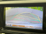 【バックカメラ】駐車時に後方がリアルタイム映像で確認できます。大型商業施設や立体駐車場での駐車時や、夜間のバック時に大活躍!運転スキルに関わらず、今や必須となった装備のひとつです!