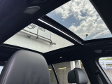 BMWを熟知したメカニックによる、360度の納車前点検。ドイツ本国と同様の教育・訓練を受けたメカニックが徹底的に点検、整備した後にお客様にお引渡しします。