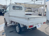 積み下ろしのしやすいデッキにはたっぷりと荷物を積み込んでいただけます。遊びから仕事まで、様々なシーンで頼れます♪
