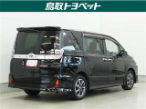 【まるごとクリーニングとは】外装だけでなく室内に関しても清掃・洗浄も徹底しているため、室内の清潔感も気になるという方も安心してお乗り頂けます。気になる臭いや汚れを残さないよう徹底しています。