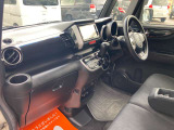 前席シートヒーター付きベンチシート