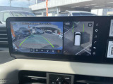 全周囲カメラで安全確認でき、駐車の苦手なお客様も安心です!