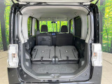 普段のお買い物や通勤、送迎等に十分な荷室スペースを確保しております。セカンドシートを倒すと、大きな荷物の積載も可能です♪