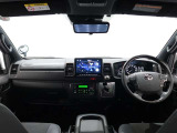 見通しのよいすっきりとした視界で、誰でも運転しやすいです。運転のしやすさは疲れにくさにも繋がりますよ♪