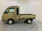 中古車は一物一価、同じようなお車でも、整備状況、外内装の状態など様々です。
