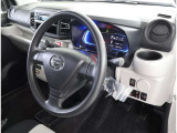 取り廻しの良いお車です!