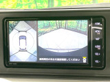 【パノラミックビューモニター】専用のカメラにより、上から見下ろしたような視点で360度クルマの周囲を確認することができます☆死角部分も確認しやすく、狭い場所での切り返しや駐車もスムーズに行えます。