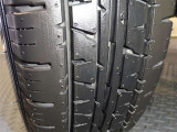 新品夏タイヤで溝もあるので安心!