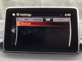 Bluetoothに接続することで、スマートフォンに入っている音楽アプリを車内で楽しめたり、通話が出来ます♪