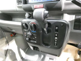 シフト周りはシンプルで使いやすいです!