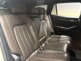 車内もキレイで嫌な臭いもありません☆気になる方は内装のスチームクリーナーも施工可能です♪