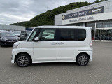 ダイハツ タント カスタムX トップエディションSAⅡ 4WD/社外フルセグナビゲーション/バックモニター/ハーフレザーシート/助手席側電動スライドドア/プッシュスタート&スマートキー/リヤスポイラー