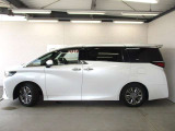 「中古車ハイブリッド保証」付き。ハイブリッド機構を無償で保証します。保証期間は、初度登録年月から10年目まで、またはロングラン保証が終わってから3年間。ただし累計走行距離が20万km以内です。