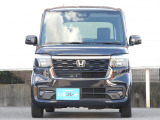 ホンダUセレクト-プレミアム-の商品になります。品質に自信があるので走行距離無制限の2年間無料保証が付いています。もしもドライブ先でトラブルがあっても、全国のHonda Carsで対応するので安心です