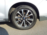 225/55R18
