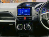 【純正ナビ】フルセグTVの視聴も可能☆高性能&多機能ナビでドライブも快適ですよ☆