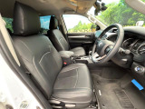 運転席シート廻りは使用感も少なく、良好な状態となっています。丁寧に使われていたことがよくわかりますね。