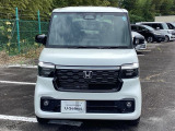 この度は、当店のお車をご覧いただきまして誠にありがとうございます。当店では全国販売・納車も行っております。県によって陸送費用は異なりますのでお気軽にお問い合わせください。