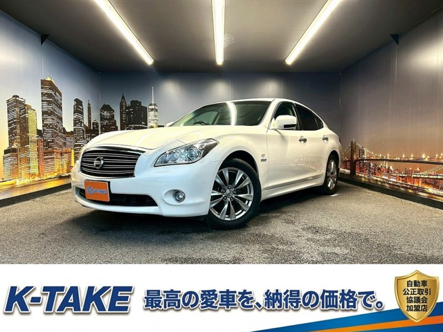 フーガハイブリッド 3.5 (禁煙車)(ハーフレザーシート)(メーカーナ