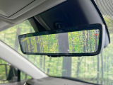【デジタルインナーミラー】後席の大きな荷物や同乗者で後方が確認しづらい時でも安心!カメラが撮影した車両後方の映像をルームミラー内に表示。クリアな視界で状況の確認が可能です!