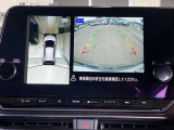 アラウンドビューモニターは4方のカメラで真上から車を見たようにモニターで確認ができる日産の自慢の装備です。是非実際の車で体感してみてください。