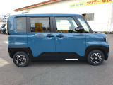こちらのお車は店頭に展示してありますので、ぜひ実際にご覧ください。ご来店お待ちしております。