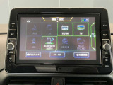 日産純正メモリーナビゲーションです♪目的地まで案内するナビゲーション機能の他にフルセグ画質で楽しめるTVやBluetooth Audio☆DVD再生など多彩な機能が満載で運転を快適にサポートしてくれます☆