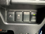 便利なオートマチックハイビームです 対向車を検知し自動的にハイビームとロービームを切り替えてくれます