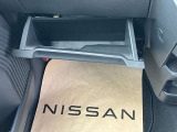 車検証入れなどに便利です。