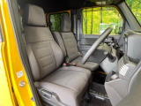 運転席シート廻りは使用感も少なく、良好な状態となっています。丁寧に使われていたことがよくわかりますね。