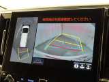 パノラミックビューモニターを装備しております。