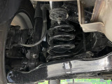 お車を安心してお乗りいただく為には、足回りの定期点検が欠かせません。サービスサポート(有償保証)では無料点検もご提供しており、安心のカーライフをお過ごしいただけるサポート体制が整っています。