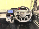 運転しやすいインパネ周りです。見やすいレイアウトで快適なドライブをサポートします☆☆