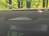 【トヨタセーフティセンス】走行中に前方の車両等を認識し、衝突しそうな時は警報とブレーキで衝突回避と被害軽減をアシスト。より安全にドライブをお楽しみいただけます。