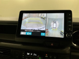 全方位モニターがついています! 車の周囲を360&deg;安全確認できるので、普段の駐車はもちろんの事、縦列駐車や幅寄せの際にも活躍してくれますよ。
