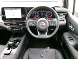 操作しやすい運転席で快適ドライブ。