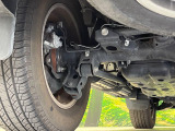 お車を安心してお乗りいただく為には、足回りの定期点検が欠かせません。サービスサポート(有償保証)では無料点検もご提供しており、安心のカーライフをお過ごしいただけるサポート体制が整っています。