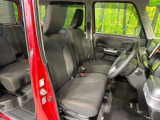運転席シート廻りは使用感も少なく、良好な状態となっています。丁寧に使われていたことがよくわかりますね。