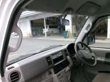 視界広々で運転も楽ちんです!!