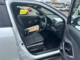 運転席も見てみましょう♪