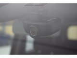 純正ドライブレコーダー装備です。映像はナビモニターでご覧頂くかPCにてご確認頂けます。