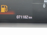 写真撮影時の走行距離は71182kmです!