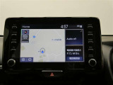 ディスプレイオーディオを装備。スマホとクルマをつなぐことで、これまでのナビに加えて、いろんなサービスが楽しめます。