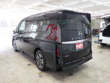 オートエムワンには多数車種様々な在庫がございます。きっとお気に入りの1台に出会えるはずです!